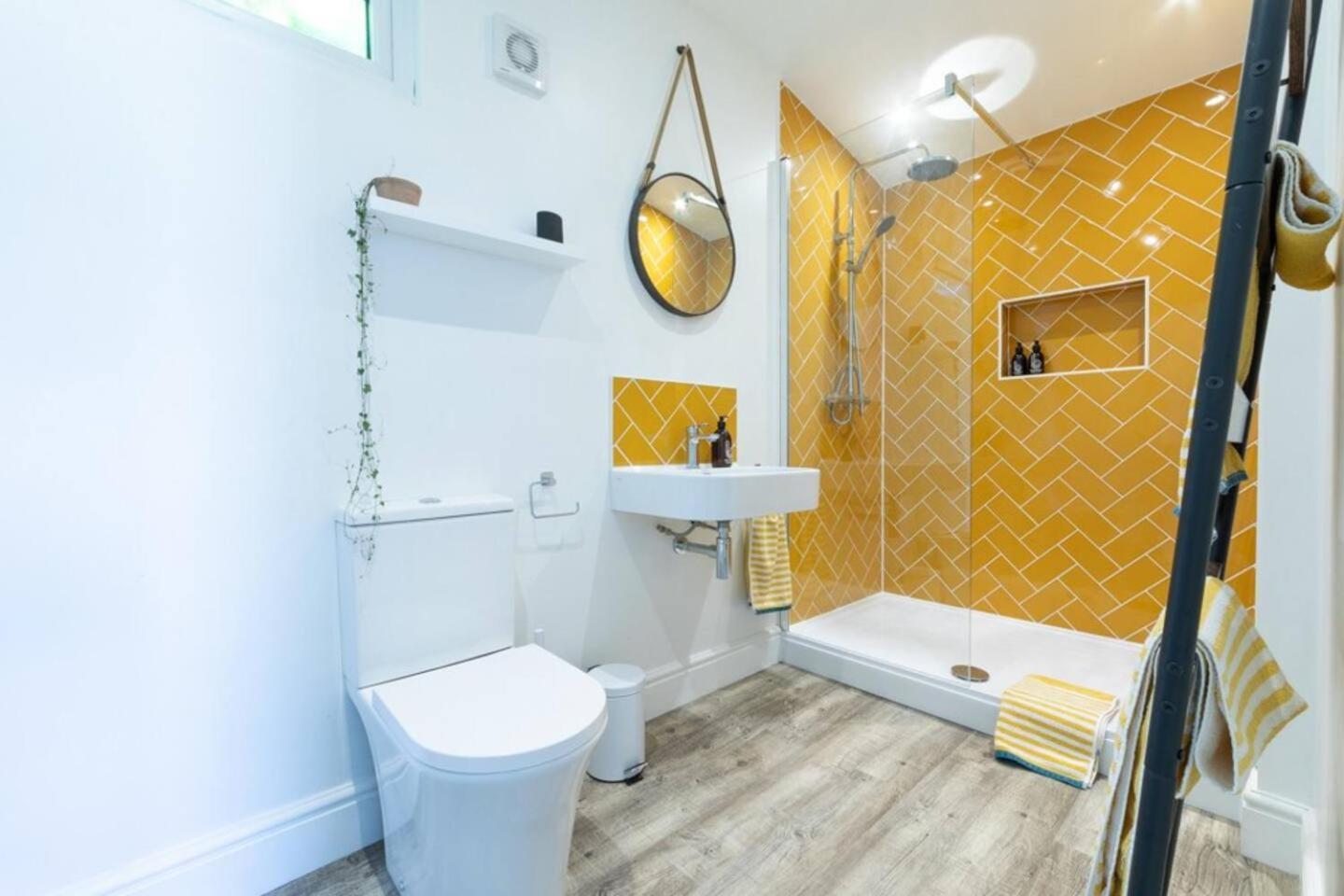 Pear Tree Cabin Whitstable Ngoại thất bức ảnh